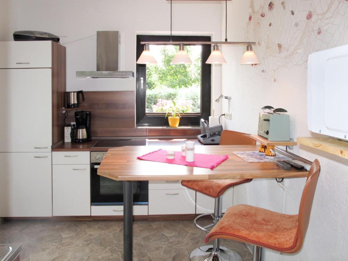 Holiday Home Jutta Трент Экстерьер фото